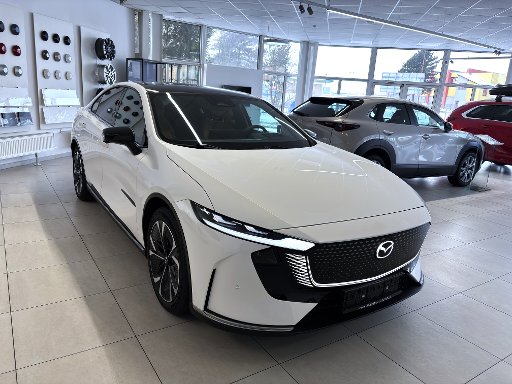 Mazda 6e