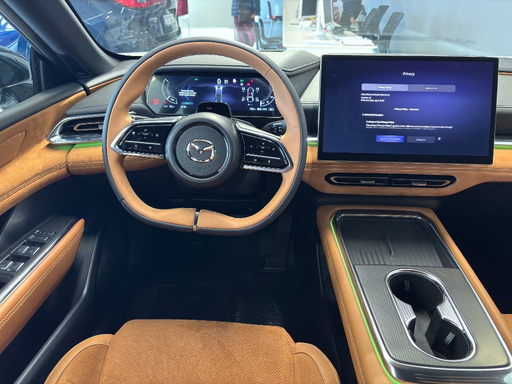 Mazda 6e