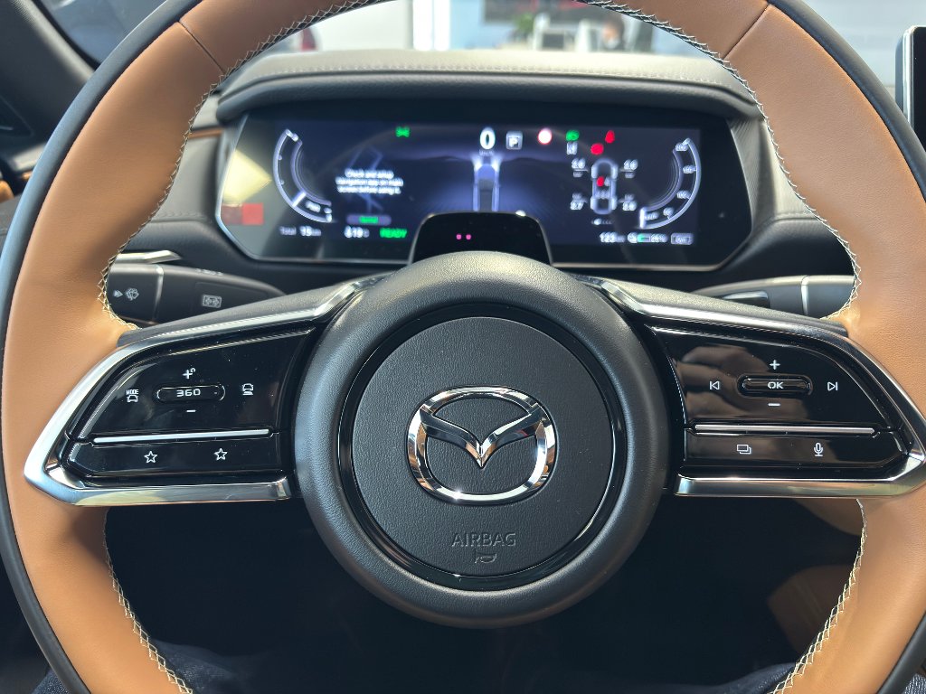 Mazda 6e