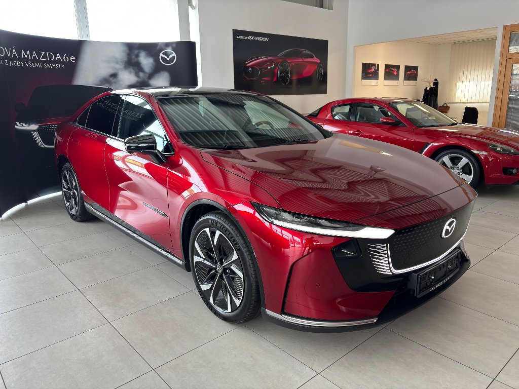 Mazda 6e