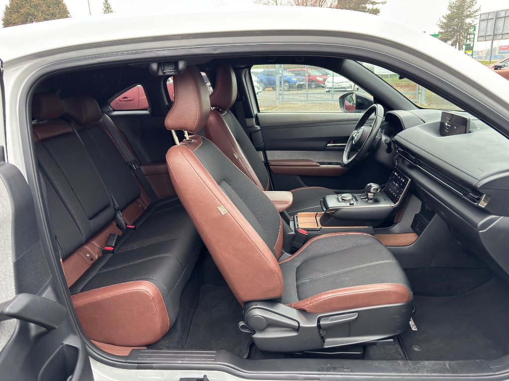 Mazda MX-30