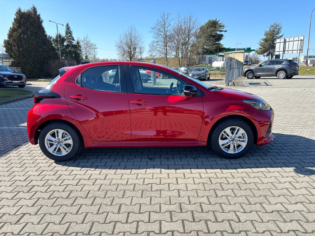 Mazda 2 Hybrid