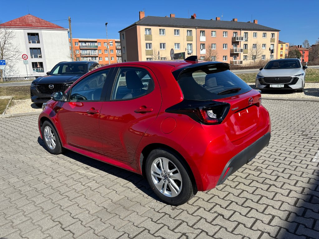 Mazda 2 Hybrid