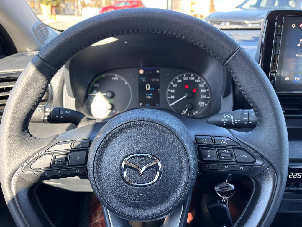 Mazda 2 Hybrid